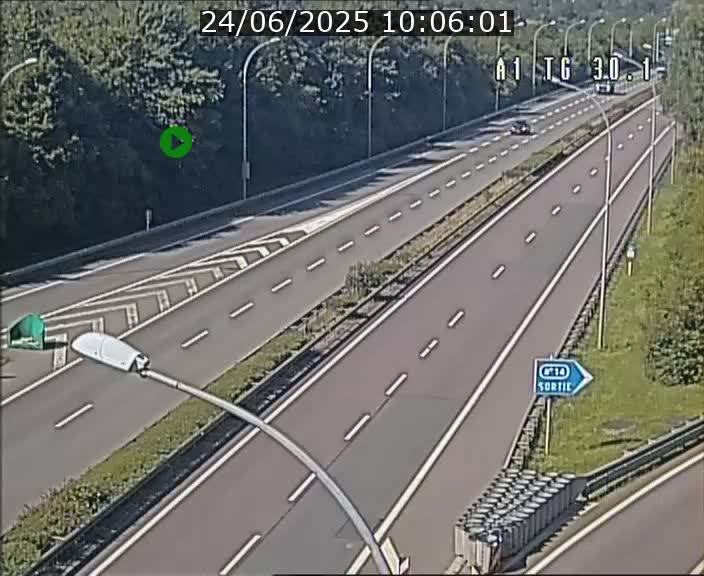 <h2>Traffic live webcam Luxembourg Grevenmacher - A1 direction Luxembourg - BK 30.1</h2>