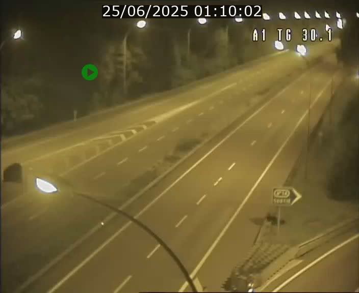 <h2>Traffic live webcam Luxembourg Grevenmacher - A1 direction Luxembourg - BK 30.1</h2>
