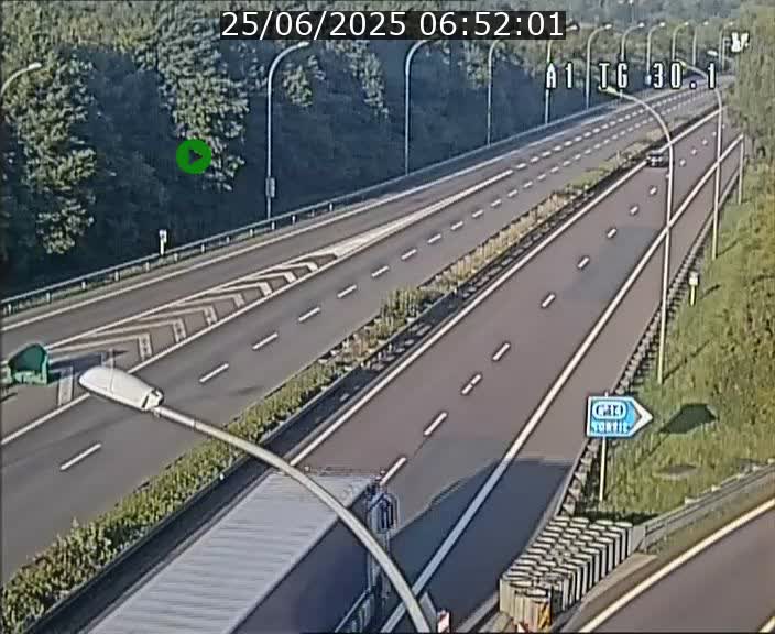 <h2>Traffic live webcam Luxembourg Grevenmacher - A1 direction Luxembourg - BK 30.1</h2>