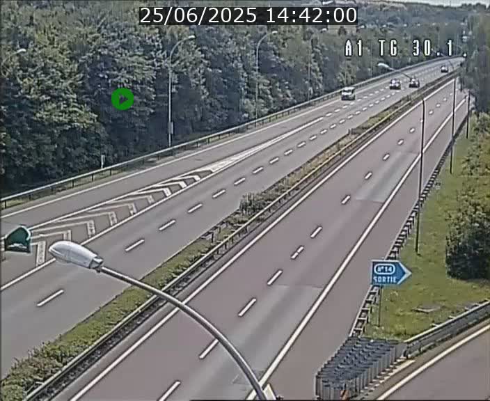 <h2>Traffic live webcam Luxembourg Grevenmacher - A1 direction Luxembourg - BK 30.1</h2>