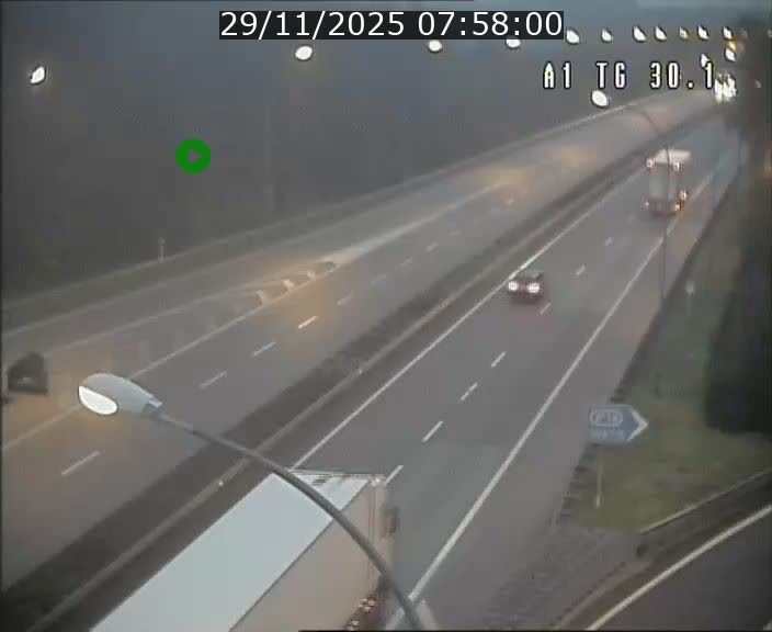 <h2>Traffic live webcam Luxembourg Grevenmacher - A1 direction Luxembourg - BK 30.1</h2>