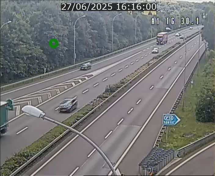 <h2>Traffic live webcam Luxembourg Grevenmacher - A1 direction Luxembourg - BK 30.1</h2>