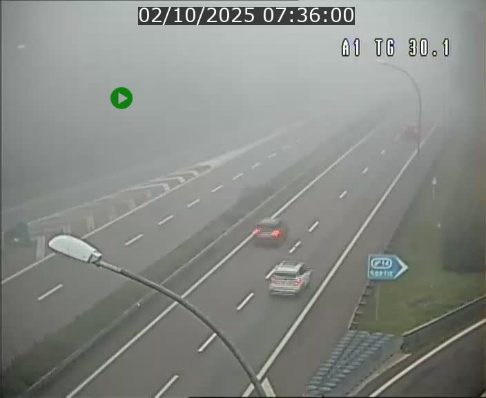 <h2>Traffic live webcam Luxembourg Grevenmacher - A1 direction Luxembourg - BK 30.1</h2>