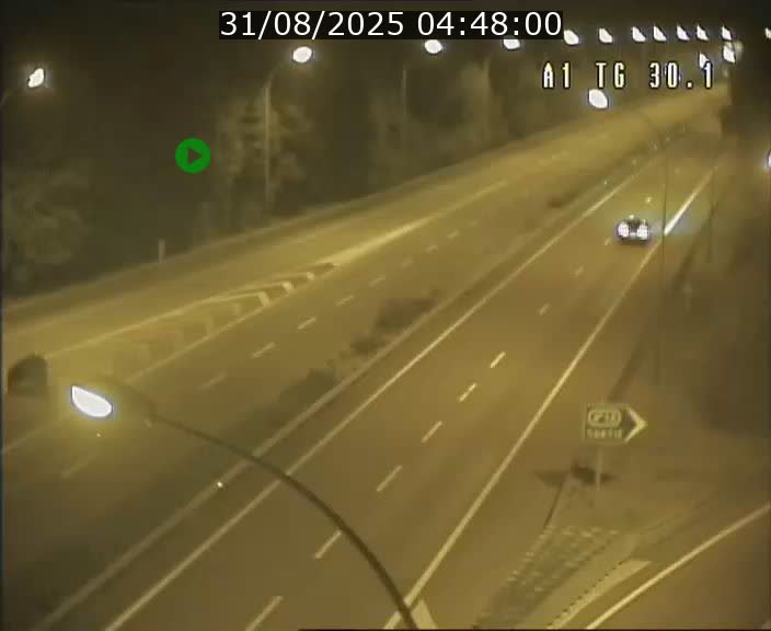 <h2>Traffic live webcam Luxembourg Grevenmacher - A1 direction Luxembourg - BK 30.1</h2>