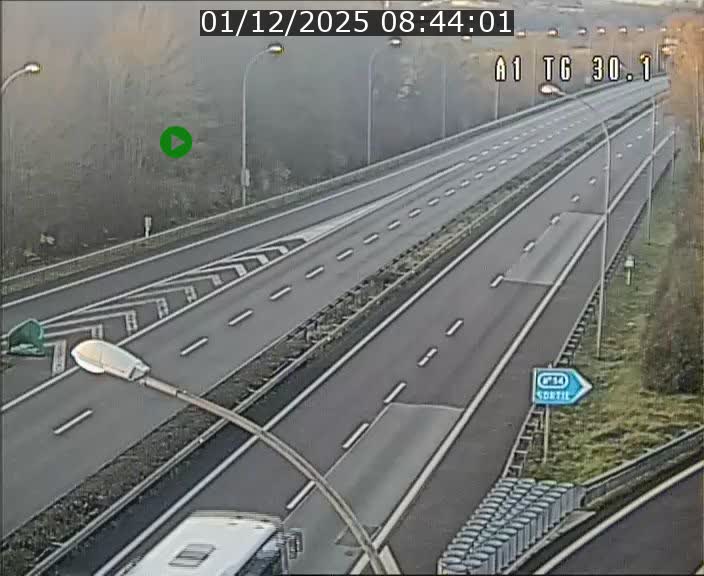 <h2>Traffic live webcam Luxembourg Grevenmacher - A1 direction Luxembourg - BK 30.1</h2>