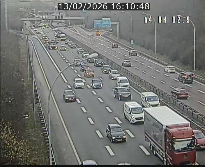 <h2>Webcam traffic A4 Luxembourg - BK 2.9 - Croix de Cessange (direction Luxembourg)</h2>