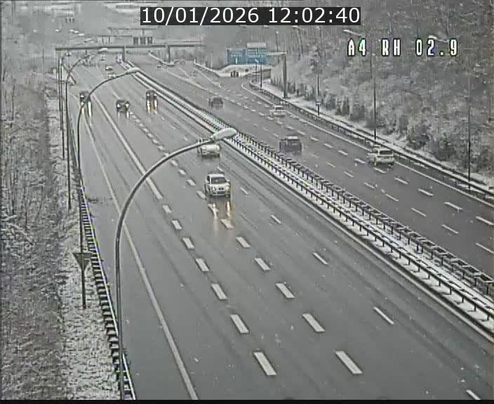 <h2>Webcam traffic A4 Luxembourg - BK 2.9 - Croix de Cessange (direction Luxembourg)</h2>
