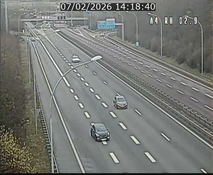 <h2>Webcam traffic A4 Luxembourg - BK 2.9 - Croix de Cessange (direction Luxembourg)</h2>