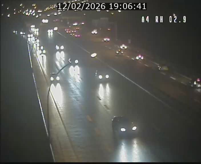 <h2>Webcam traffic A4 Luxembourg - BK 2.9 - Croix de Cessange (direction Luxembourg)</h2>