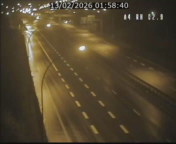 <h2>Webcam traffic A4 Luxembourg - BK 2.9 - Croix de Cessange (direction Luxembourg)</h2>