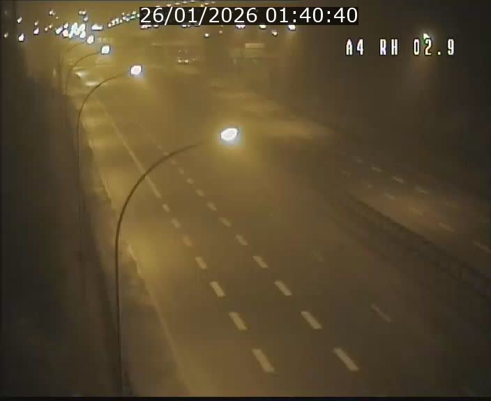 <h2>Webcam traffic A4 Luxembourg - BK 2.9 - Croix de Cessange (direction Luxembourg)</h2>