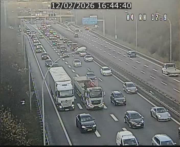 <h2>Webcam traffic A4 Luxembourg - BK 2.9 - Croix de Cessange (direction Luxembourg)</h2>