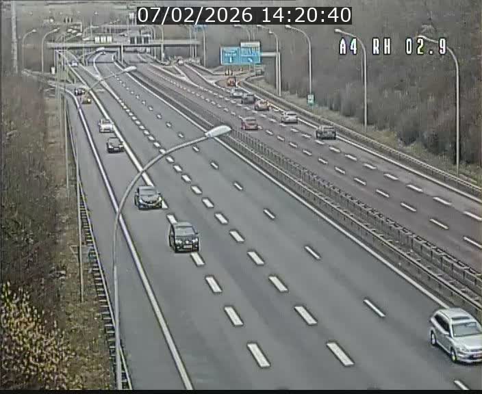 <h2>Webcam traffic A4 Luxembourg - BK 2.9 - Croix de Cessange (direction Luxembourg)</h2>