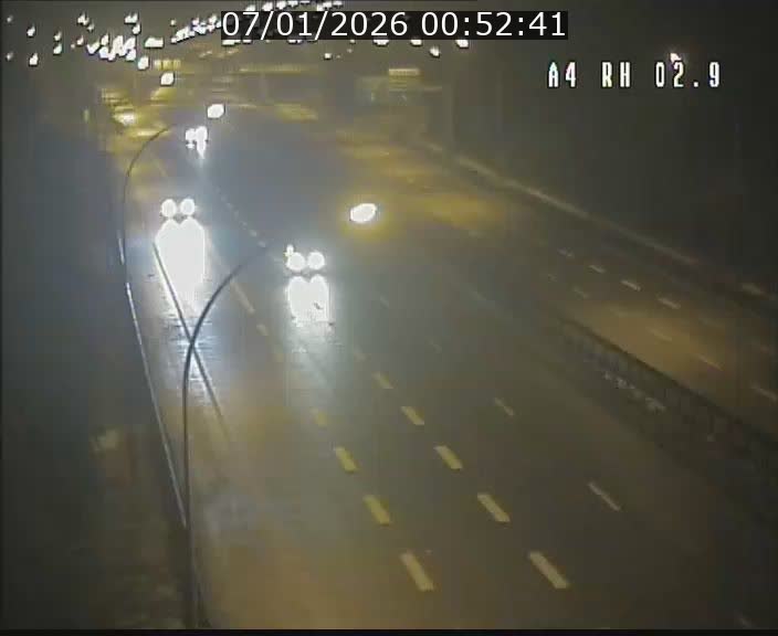 <h2>Webcam traffic A4 Luxembourg - BK 2.9 - Croix de Cessange (direction Luxembourg)</h2>