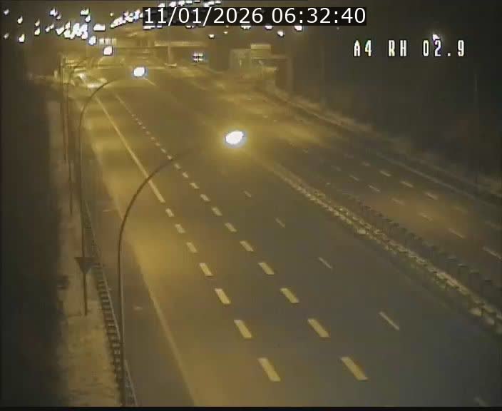 <h2>Webcam traffic A4 Luxembourg - BK 2.9 - Croix de Cessange (direction Luxembourg)</h2>