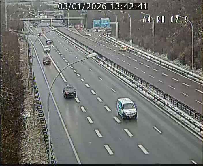 <h2>Webcam traffic A4 Luxembourg - BK 2.9 - Croix de Cessange (direction Luxembourg)</h2>