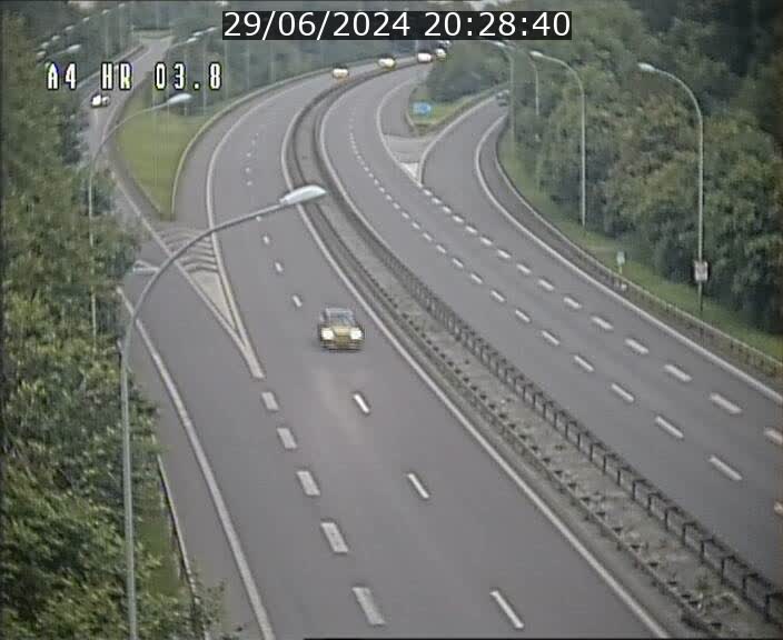 <h2>Webcam traffic A4 Luxembourg - BK 3.8 - Leudelange (direction Esch sur Alzette)</h2>