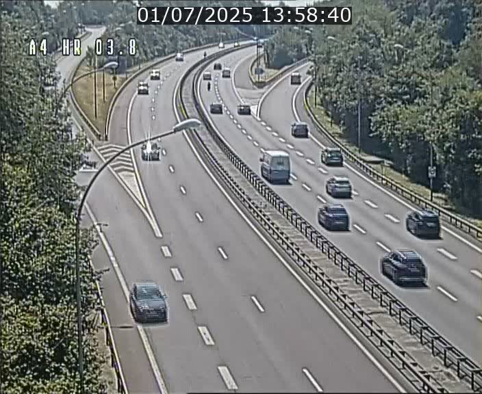 <h2>Webcam traffic A4 Luxembourg - BK 3.8 - Leudelange (direction Esch sur Alzette)</h2>