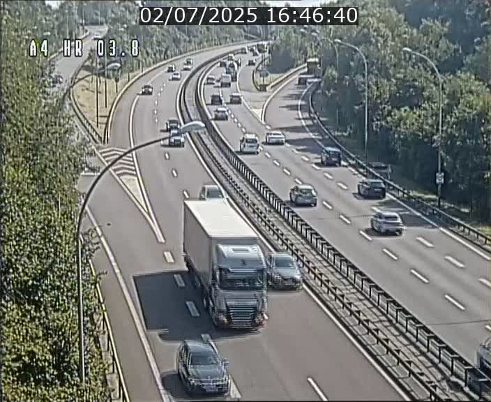 <h2>Webcam traffic A4 Luxembourg - BK 3.8 - Leudelange (direction Esch sur Alzette)</h2>