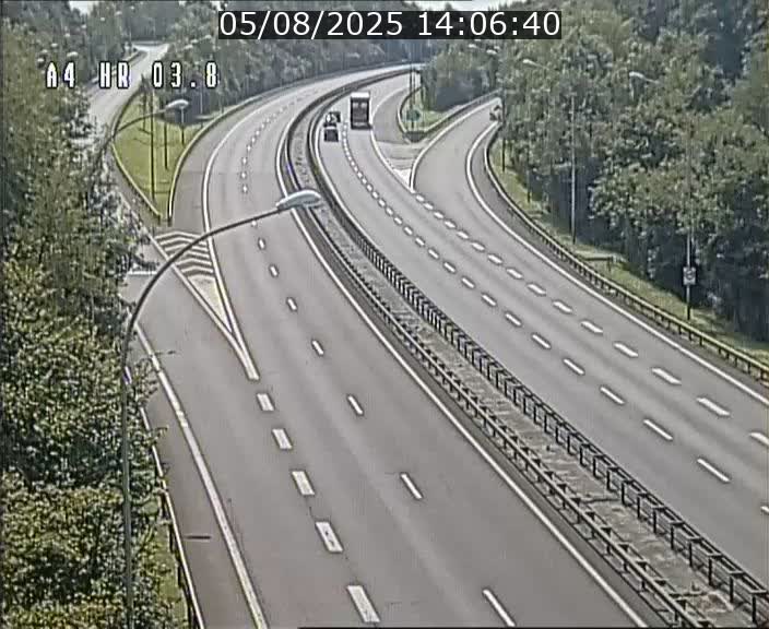 <h2>Webcam traffic A4 Luxembourg - BK 3.8 - Leudelange (direction Esch sur Alzette)</h2>
