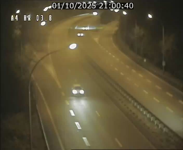 <h2>Webcam traffic A4 Luxembourg - BK 3.8 - Leudelange (direction Esch sur Alzette)</h2>