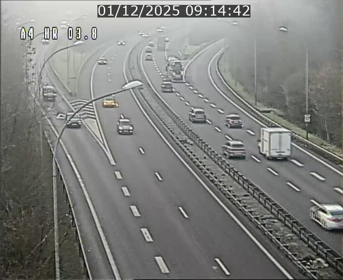 <h2>Webcam traffic A4 Luxembourg - BK 3.8 - Leudelange (direction Esch sur Alzette)</h2>