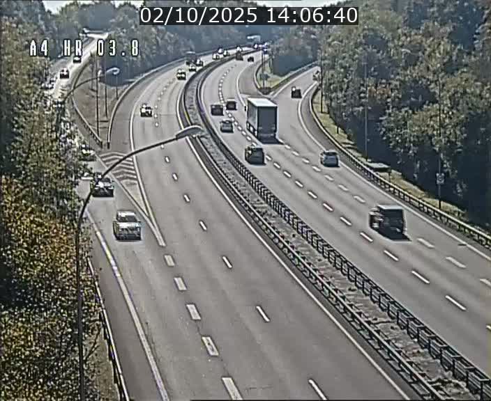<h2>Webcam traffic A4 Luxembourg - BK 3.8 - Leudelange (direction Esch sur Alzette)</h2>