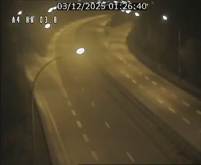 <h2>Webcam traffic A4 Luxembourg - BK 3.8 - Leudelange (direction Esch sur Alzette)</h2>