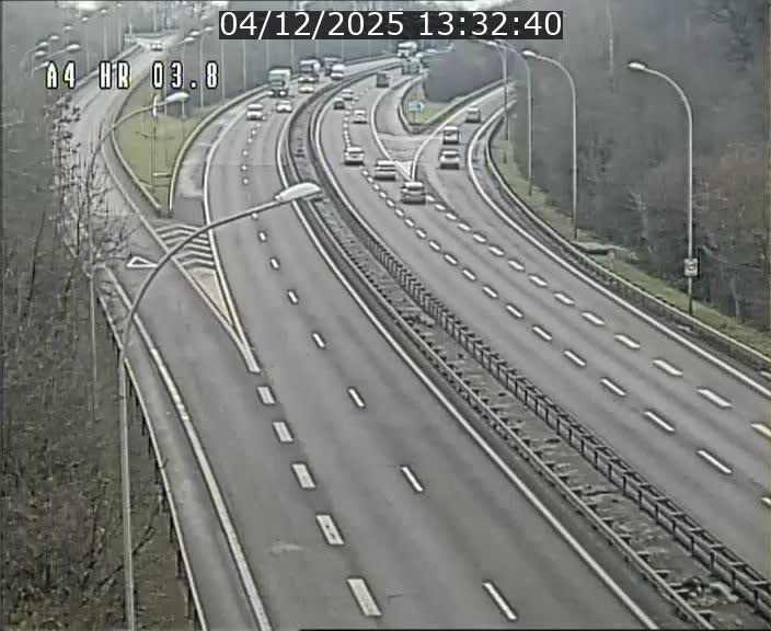 <h2>Webcam traffic A4 Luxembourg - BK 3.8 - Leudelange (direction Esch sur Alzette)</h2>