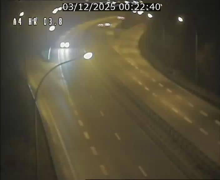<h2>Webcam traffic A4 Luxembourg - BK 3.8 - Leudelange (direction Esch sur Alzette)</h2>