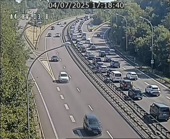<h2>Webcam traffic A4 Luxembourg - BK 3.8 - Leudelange (direction Esch sur Alzette)</h2>