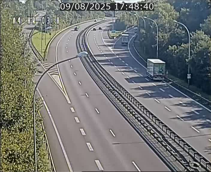 <h2>Webcam traffic A4 Luxembourg - BK 3.8 - Leudelange (direction Esch sur Alzette)</h2>