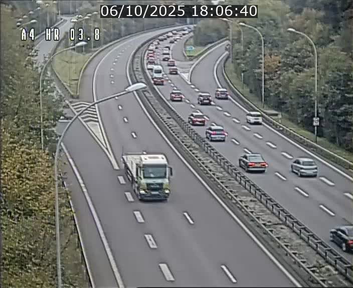 <h2>Webcam traffic A4 Luxembourg - BK 3.8 - Leudelange (direction Esch sur Alzette)</h2>