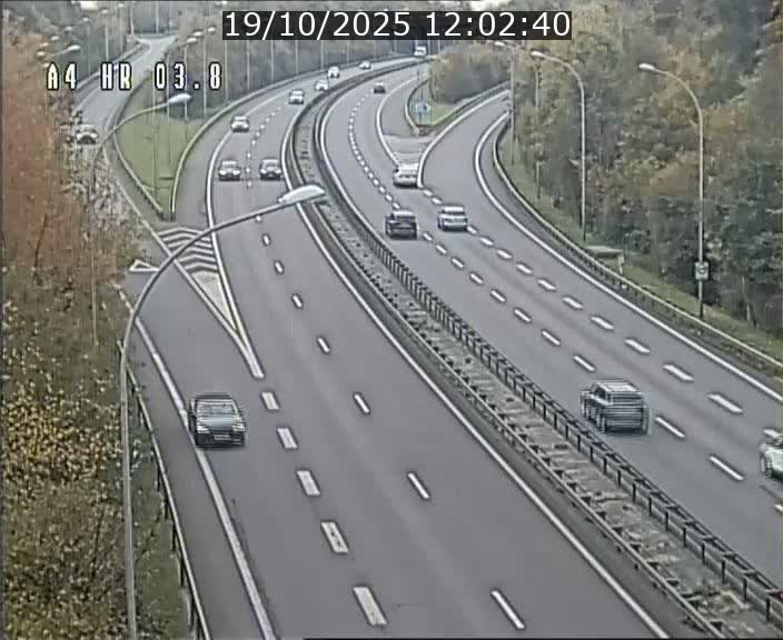 <h2>Webcam traffic A4 Luxembourg - BK 3.8 - Leudelange (direction Esch sur Alzette)</h2>