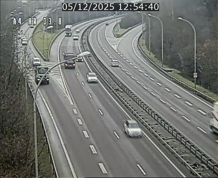 <h2>Webcam traffic A4 Luxembourg - BK 3.8 - Leudelange (direction Esch sur Alzette)</h2>