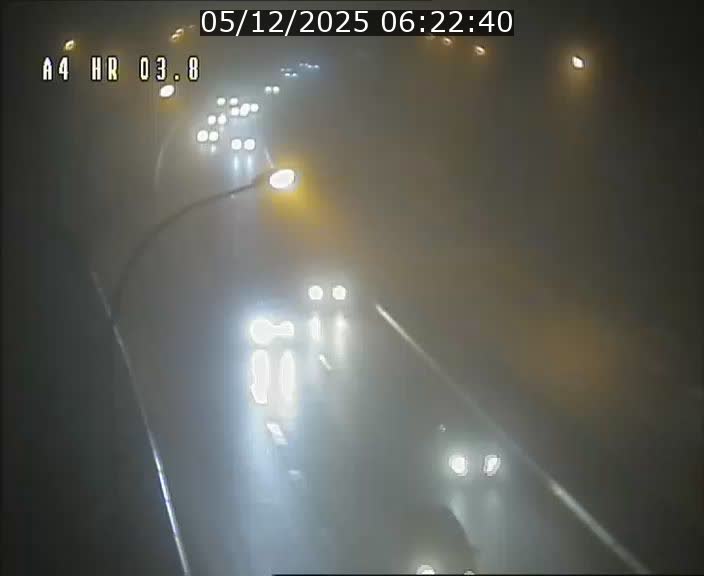 <h2>Webcam traffic A4 Luxembourg - BK 3.8 - Leudelange (direction Esch sur Alzette)</h2>