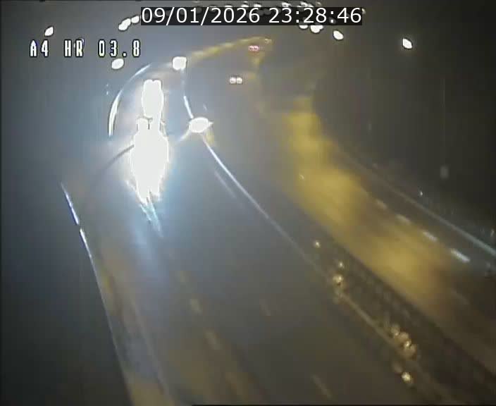 <h2>Webcam traffic A4 Luxembourg - BK 3.8 - Leudelange (direction Esch sur Alzette)</h2>