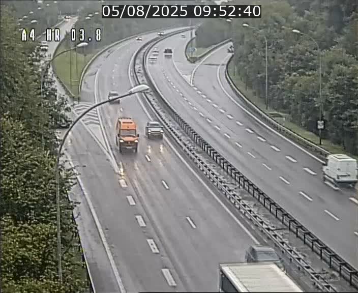 <h2>Webcam traffic A4 Luxembourg - BK 3.8 - Leudelange (direction Esch sur Alzette)</h2>