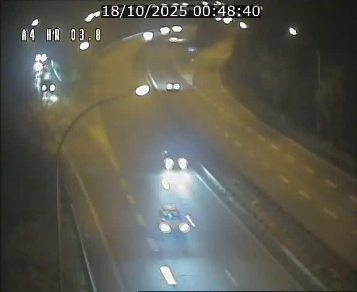 <h2>Webcam traffic A4 Luxembourg - BK 3.8 - Leudelange (direction Esch sur Alzette)</h2>