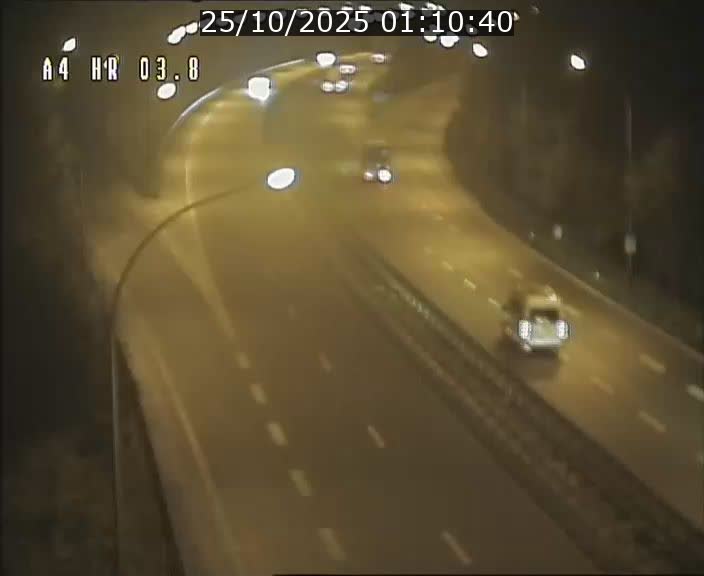 <h2>Webcam traffic A4 Luxembourg - BK 3.8 - Leudelange (direction Esch sur Alzette)</h2>