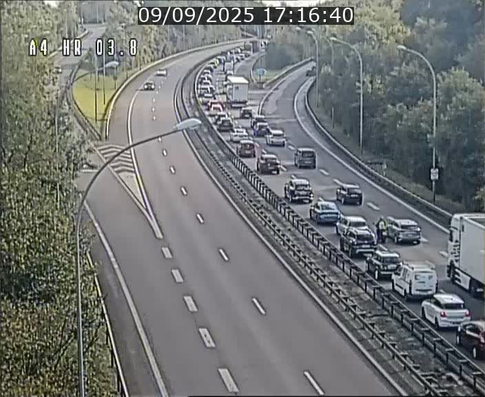 <h2>Webcam traffic A4 Luxembourg - BK 3.8 - Leudelange (direction Esch sur Alzette)</h2>