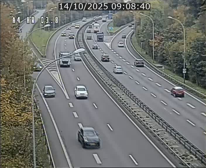 <h2>Webcam traffic A4 Luxembourg - BK 3.8 - Leudelange (direction Esch sur Alzette)</h2>