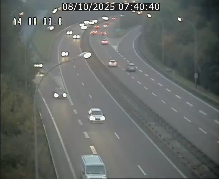 <h2>Webcam traffic A4 Luxembourg - BK 3.8 - Leudelange (direction Esch sur Alzette)</h2>
