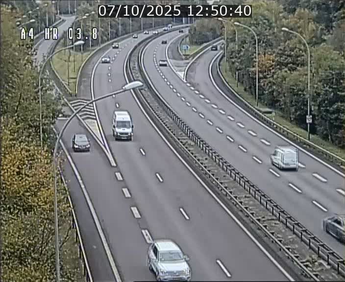 <h2>Webcam traffic A4 Luxembourg - BK 3.8 - Leudelange (direction Esch sur Alzette)</h2>
