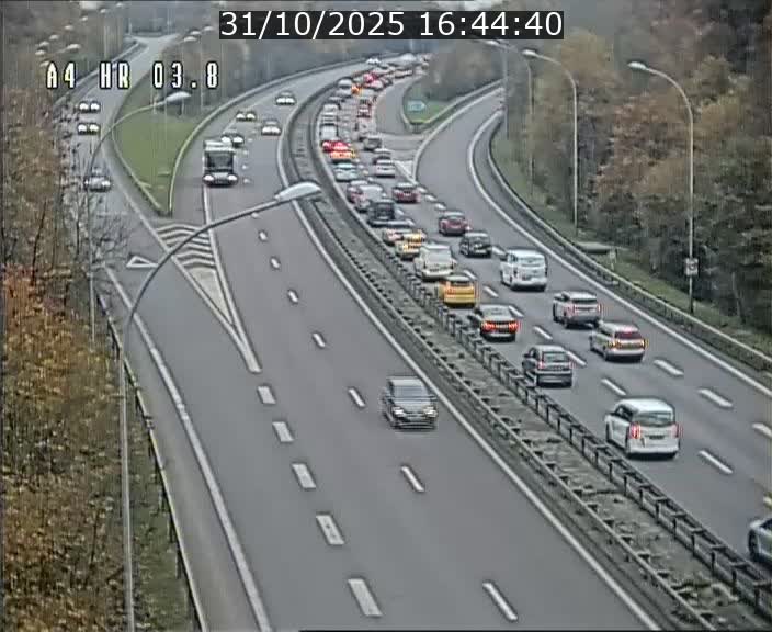 <h2>Webcam traffic A4 Luxembourg - BK 3.8 - Leudelange (direction Esch sur Alzette)</h2>