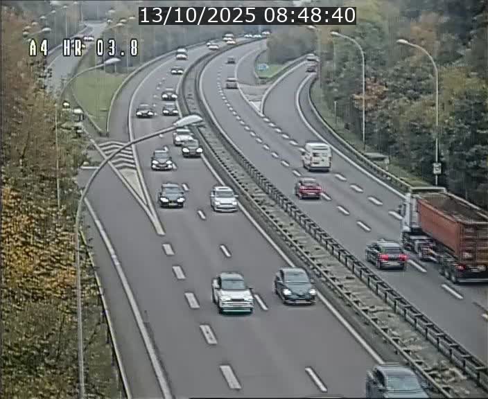<h2>Webcam traffic A4 Luxembourg - BK 3.8 - Leudelange (direction Esch sur Alzette)</h2>