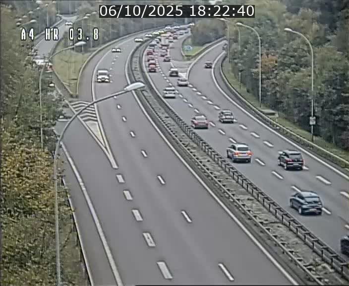 <h2>Webcam traffic A4 Luxembourg - BK 3.8 - Leudelange (direction Esch sur Alzette)</h2>