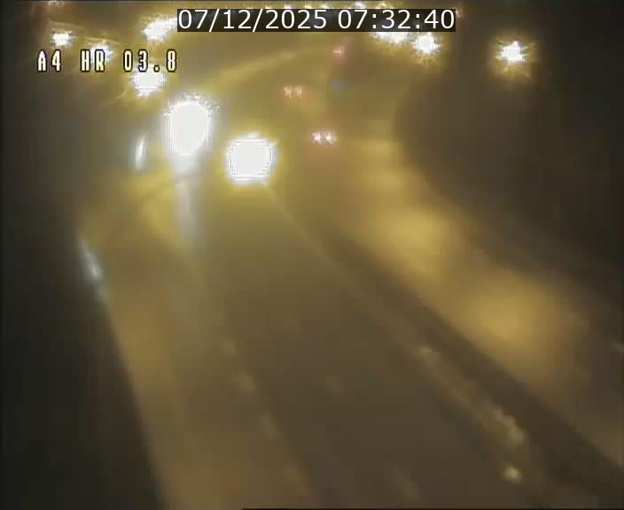 <h2>Webcam traffic A4 Luxembourg - BK 3.8 - Leudelange (direction Esch sur Alzette)</h2>