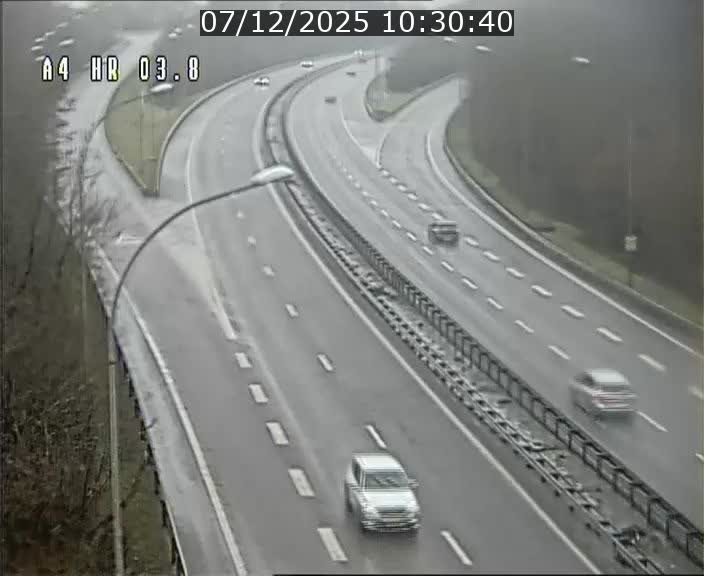 <h2>Webcam traffic A4 Luxembourg - BK 3.8 - Leudelange (direction Esch sur Alzette)</h2>