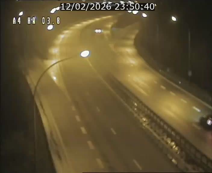 <h2>Webcam traffic A4 Luxembourg - BK 3.8 - Leudelange (direction Esch sur Alzette)</h2>